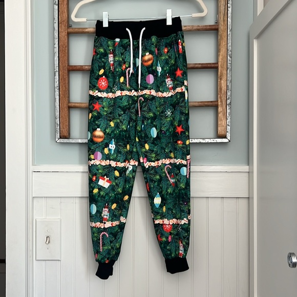 Boys Christmas jogger set size Medium ugly Christmas outfit, jogger pants top - Picture 2 of 8